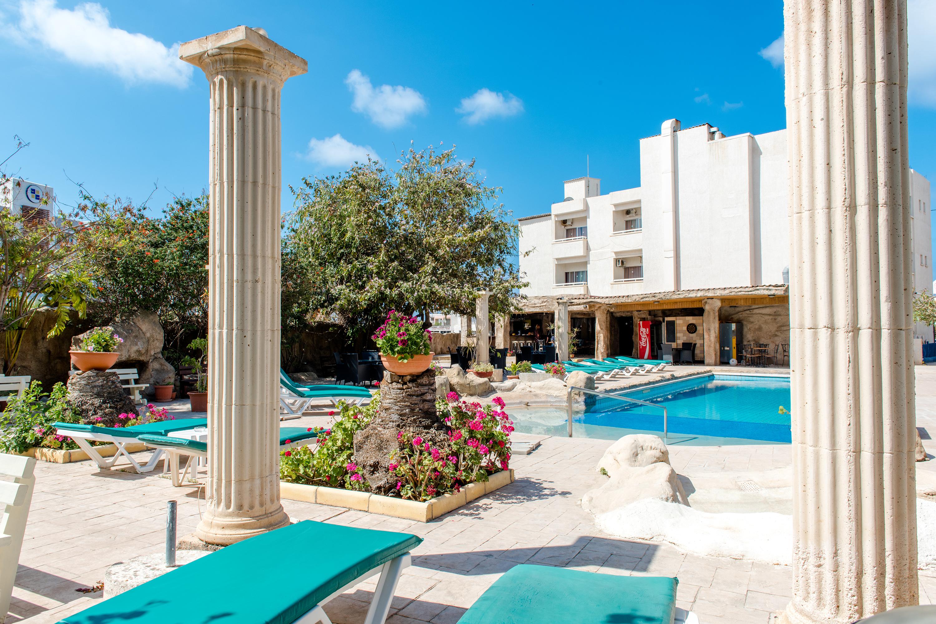 King'S Hotel Paphos Exteriör bild