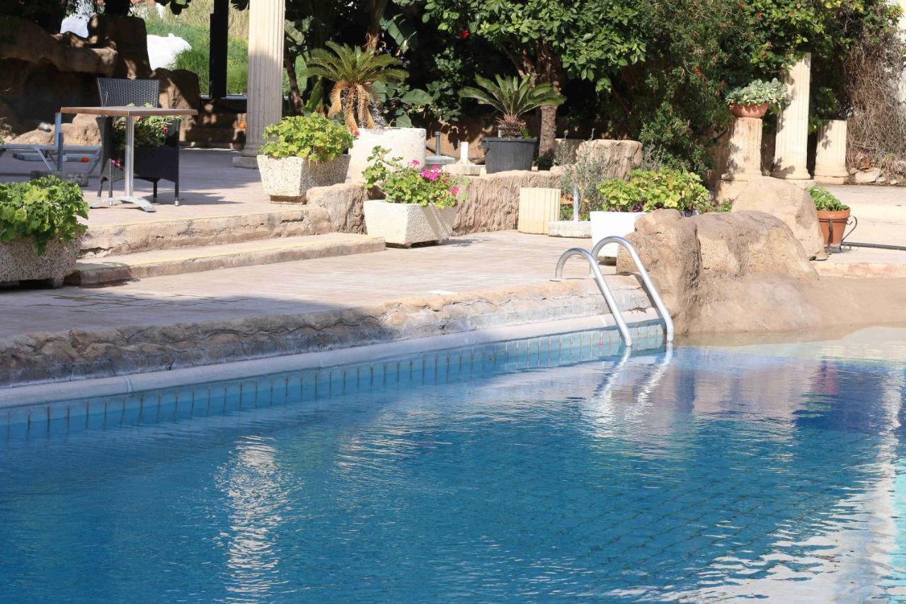 King'S Hotel Paphos Exteriör bild